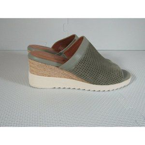 Evolve By Easy Spirit Women's Gray Slip On Open Toe Wedge Heel Sandal Size 8 M